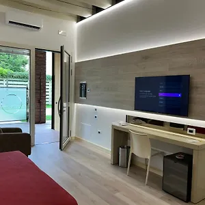 Luna Italy